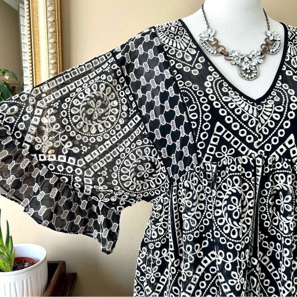 Anthropologie Akemi + Kin Brooke Eyelet Swing Dress Black White Lace Boho Size 4 - Picture 5 of 16
